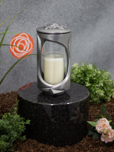Grablaterne Aluminium rund mit Blumenmotiv klein